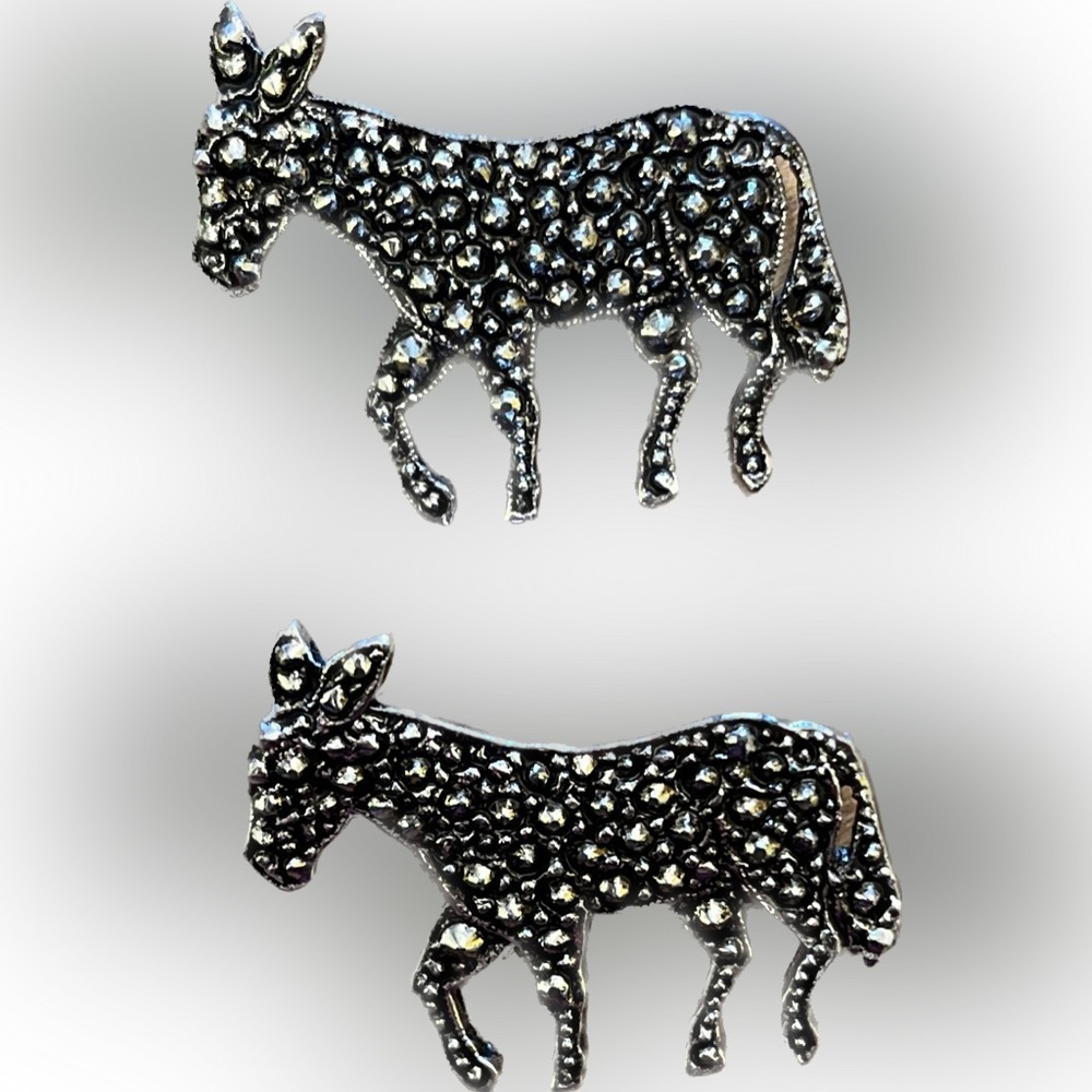 Gift with purchase – Two Adorable donkey pins  brooch